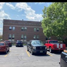 Commercial-Window-Washing-in-Bay-City-MI 1